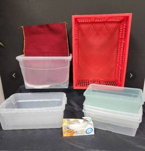 lot 286 image: Foldable Crate, Assorted Totes without Lids, and Sandwich Baggies