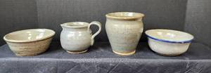 lot 213 image: Pottery (signed)