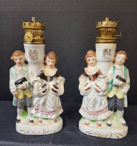 lot 226 image: (2) Victorian Style Courting Couples Bookends with Oil Lamps 3x8 (Marked Japan)