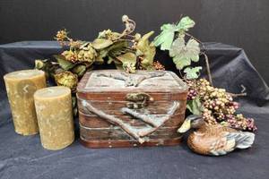 lot 260 image: Wooden Box, Duck, Candles, and Swag