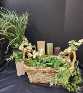lot 261 image: Greenery, Basket, and Candles