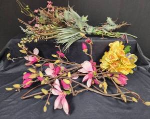 lot 276 image: Faux Flowers and Twigs