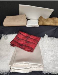lot 278 image: Large Fabric Remnants (cat friendly home)