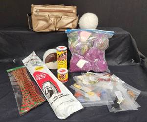 lot 279 image: New Sewing Bag, Yarn, Embroidery Floss, and other Sewing Notions
