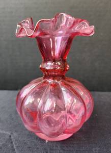 lot 120 image: Fenton Darker Cranberry Ruby Overlay Diamond Optic Large Squat Melon Vase 5