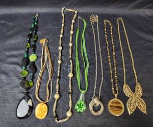 lot 126 image: Necklaces