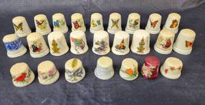 lot 136 image: Vintage Ceramic Thimbles