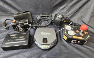 lot 158 image: Vintage Pac-Man Game and More