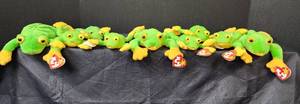 lot 165 image: Ty Beanie Frogs