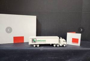 lot 167 image: NIB Winross Lend Lease Die Cast Truck