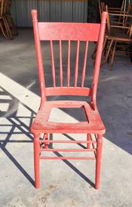 lot 10 image: Vintage Pressed Back Chair