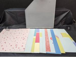 lot 287 image: Scrapbooking Designed Paper 12x12