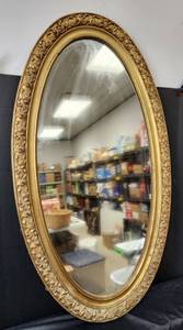 lot 340 image: Antique Mirror 22x36