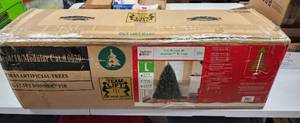 lot 36 image: NIB Non-Lit Donner Fir Christmas Tree 7.5 Tall