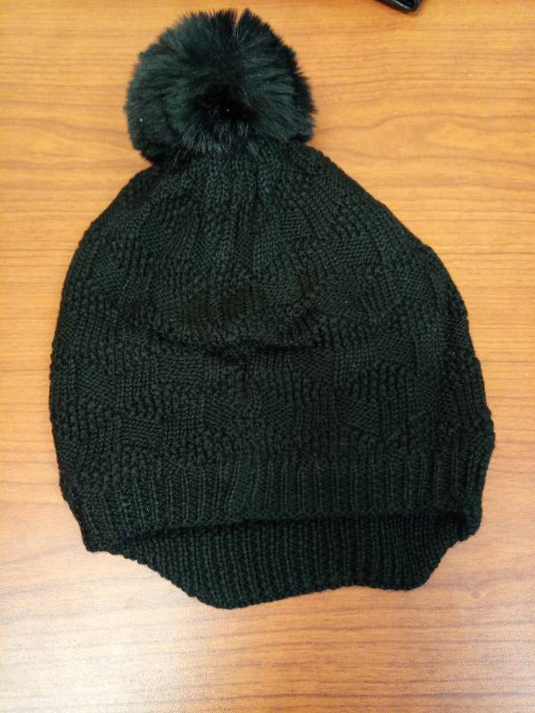 lot 1367 image: Toddlers Black Knit Winter Hat with Pom Pom (3-12 month) Retail $14.50