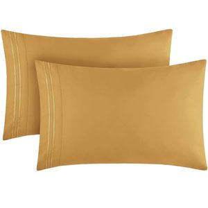 lot 1156 image: Pillow Cases Standard Size Set of 2 - Iconic Collection Pillowcases - Hotel Luxury, Extra Soft, Cooling Pillow Covers - Wrinkle, Fade, Stain Resistant (2 PC StandardQueen 20 x 30, Gold) Retail $25.97