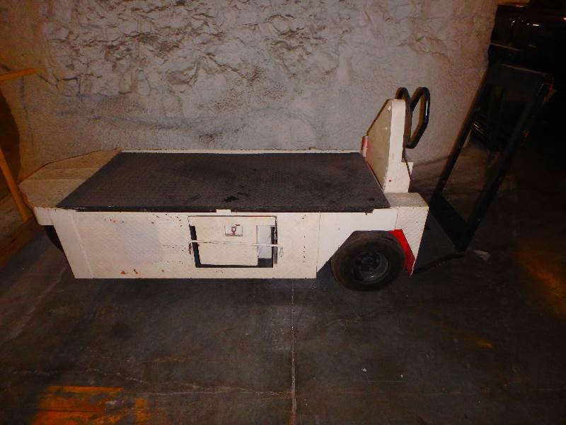 lot 570 image: Tayler-Dunn Order Chaser-Warehouse cart for order picking