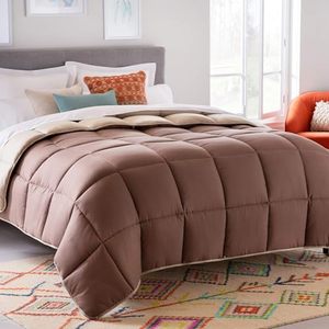 lot 3327 image: LINENSPA Reversible Down Alternative Comforter and Duvet Insert - All-Season Comforter - Box Stitched Comforter - Bedding for Kids, Teens, and Adults �� SandMocha - Full