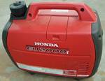 Very low hours on this Honda EU2000i power generator.  Do the research this unit sells for over $1000.