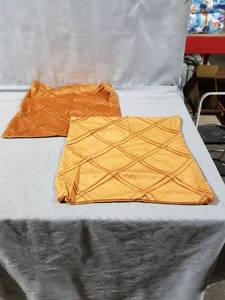 lot 170550 image: Set Of 2, 16 X 16 Farmhouse Boho Pillow Covers