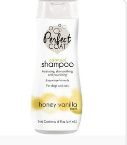 lot 170577 image: Perfect Coat Oatmeal Shampoo 16 Ounces, Honey Vanilla Scent Easy Rinse Formula for Dogs and Cats