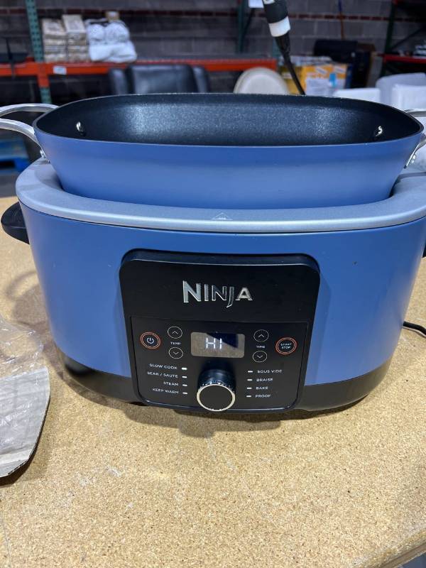Ninja Foodi PossibleCooker PRO 8.5 Quart Multi-Cooker, Blue