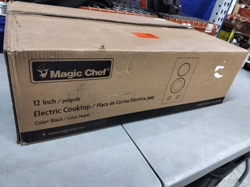 Magic Chef MCSCTE12BG1 12 in. 240V Built-in Electric Radiant 2-Burner  Cooktop 
