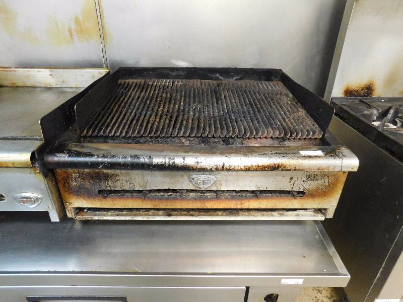 lot 269 image: Wells 3 Foot Charbroiler