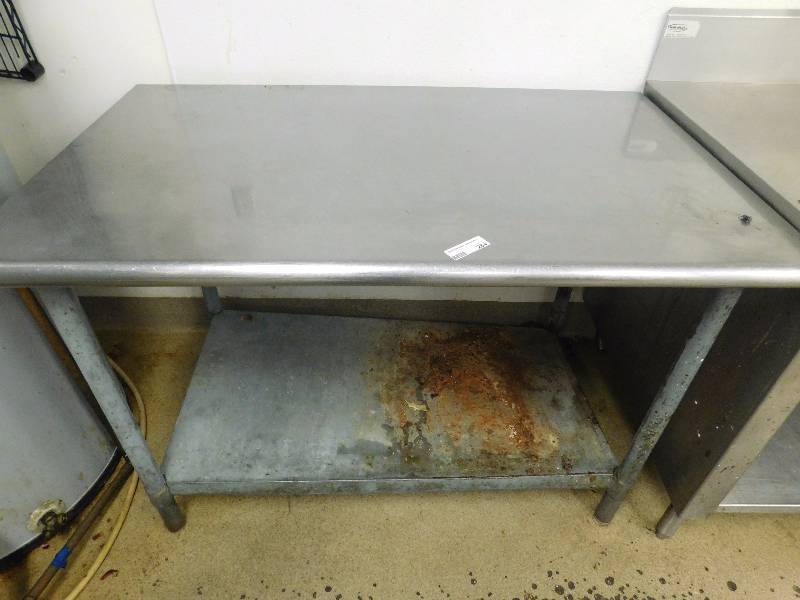 lot 284 image: 4 Foot Stainless Steel Table wUnder Shelf