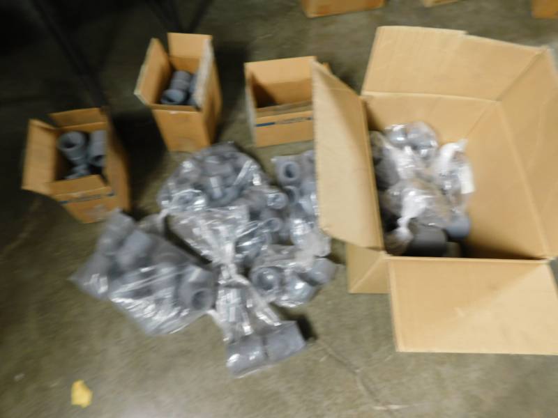 lot 5070 image: Large Lot of PVC Fittings