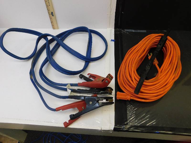 lot 8052 image: 100Ft Extension Cable  Heavy Duty Jumper Cambles.