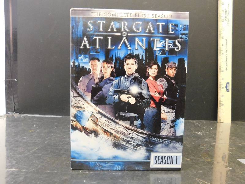 lot 8061 image: Stargate Atlantis  The Complete 1st Season on DVD.
