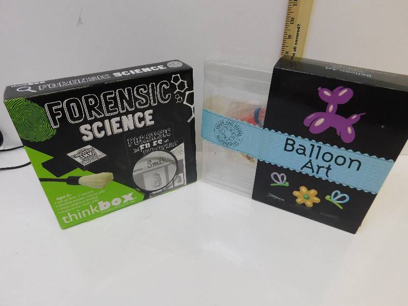 lot 8112 image: Forensic Science Finger Print Lift Kit  How to Balloon Art Kit.