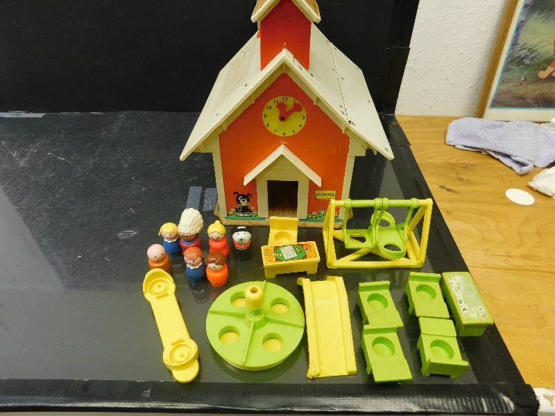 lot 8134 image: Antique Fisher Price Little People Schoolhouse w Functional Bell and Figures  Accessories.