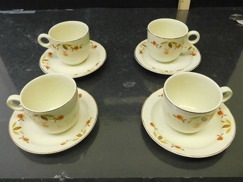 lot 8142 image: HALLs Superior Quality Kitchenware.  4 Coffee Cups and Saucers.