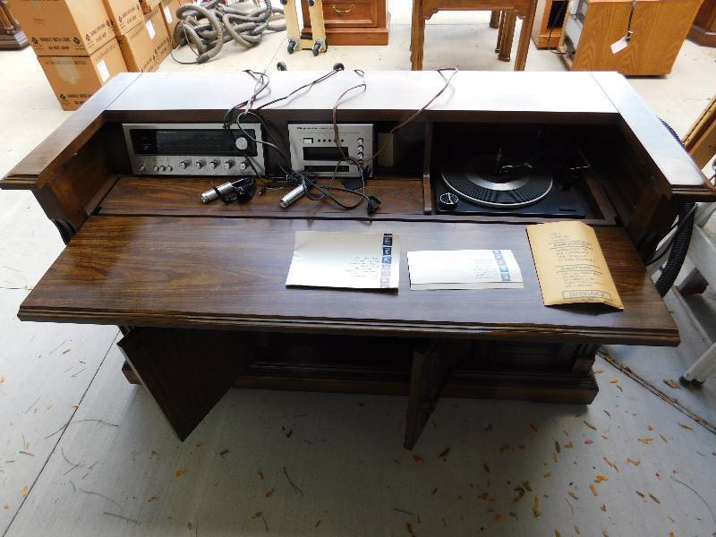 lot 8254 image: 30 T, 55 W,  21 D. - Magnavox, Built in 8 Track  Record Player.