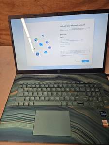 lot 402 image: Hp laptop 17-cn00114ds