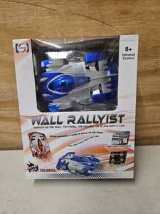 lot 431 image: wall rallyist rc car run on the wall