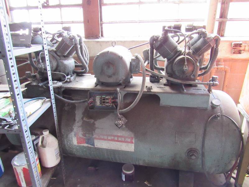 lot 4635 image: Champion Twin Large Capacity Air Compressor