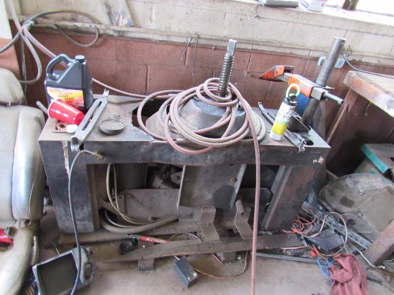 lot 4656 image: FMC Tire Changer