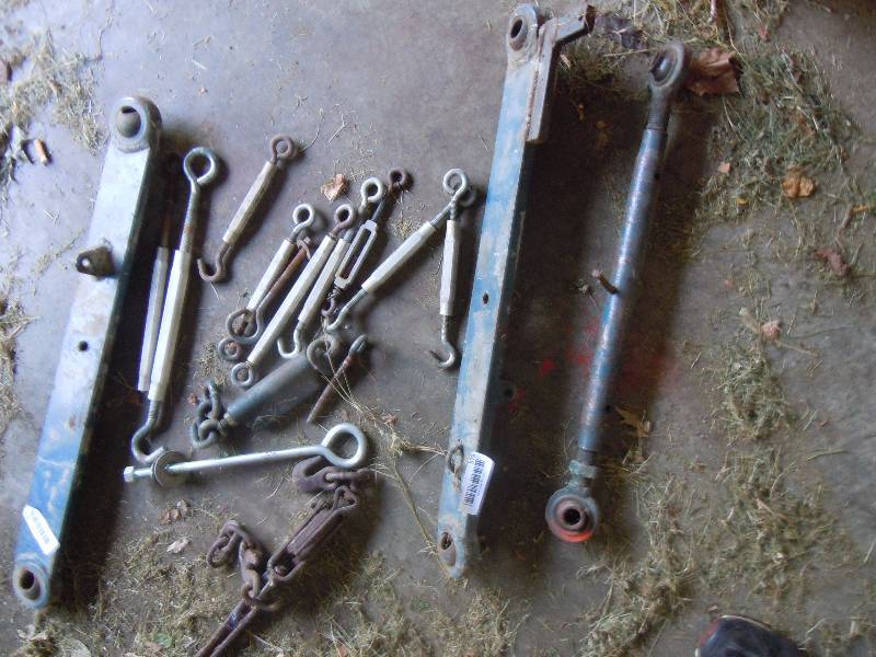 lot 579 image: Lot of Random Tools