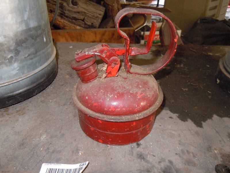 lot 681 image: Gas Can