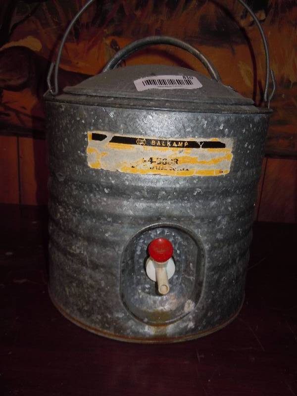 lot 810 image: Vintage Water Cooler