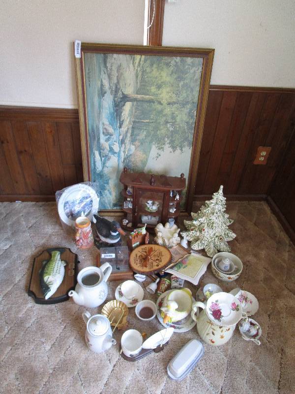 lot 511 image: Large Lot of Random Goodies