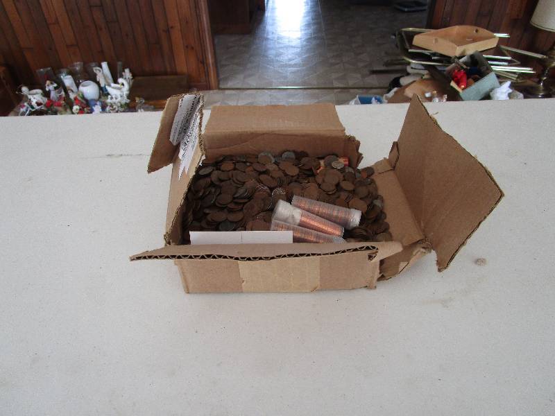 lot 745 image: Huge Lot of Pennies and Other Coins some wheats