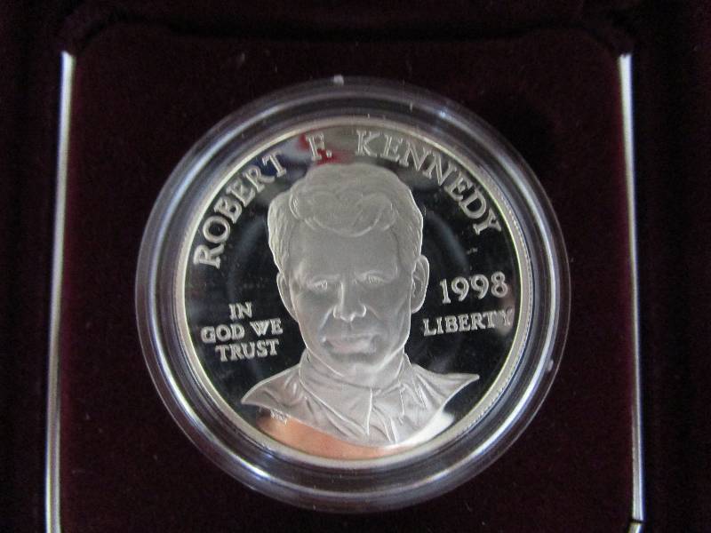 lot 657 image: United States Mint Set