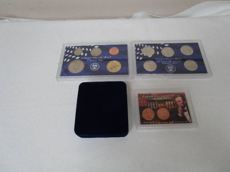 lot 670 image: Random Mint Coins Lot