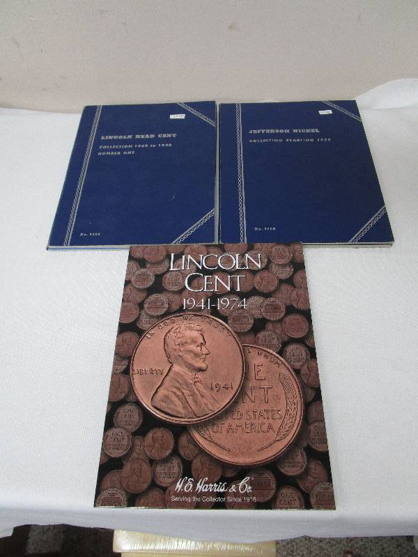 lot 779 image: Book of Lincoln Cents