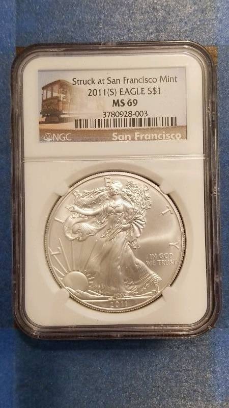 lot 532 image: 2011(S) American Silver Eagle San Francisco Mint Uncirculated MS 69