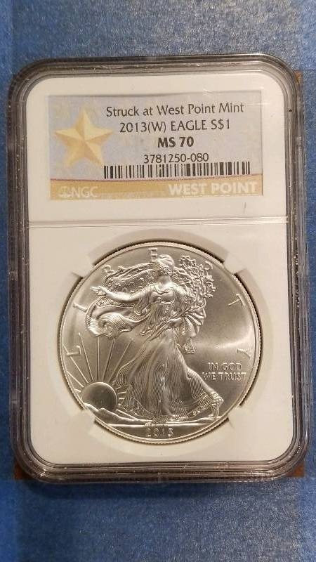 lot 724 image: 2013 (W) American Silver Eagle MS 70